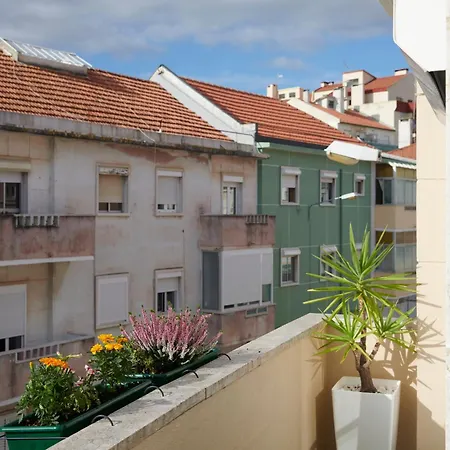 Bright&quiet Apartamento Amadora
