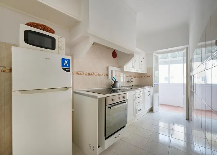 Bright And Quiet Apartmán Amadora